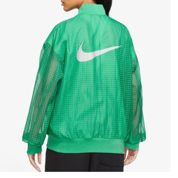 Womens Nike Jacket - Picture 3 of 11